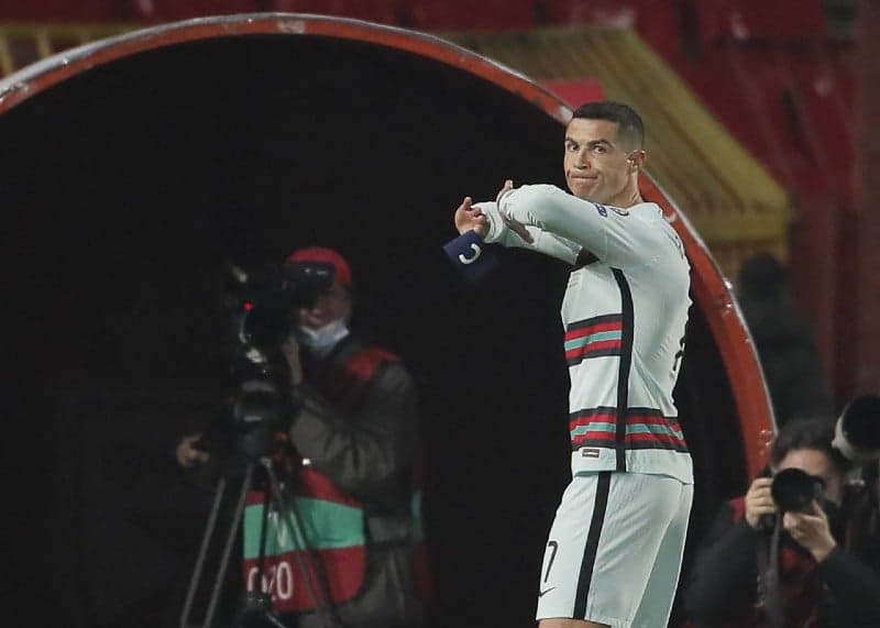 Cristiano Ronaldo se revolta após erro de arbitragem nas Eliminatórias europeias (AFP)