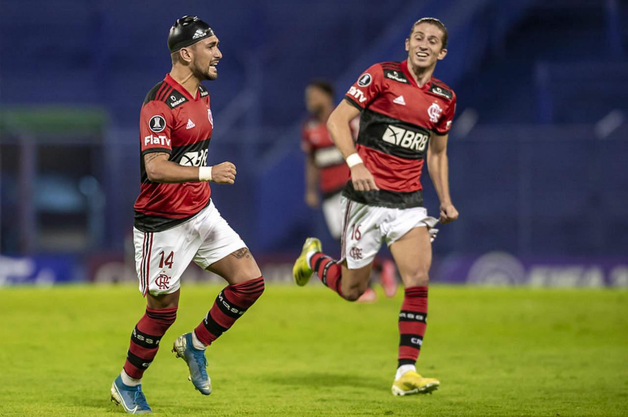 Vélez x Flamengo - Arrascaeta e Filipe Luís