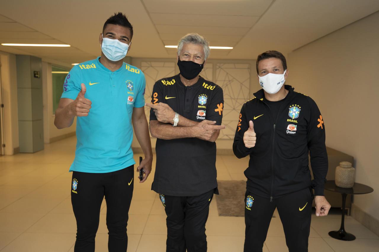 Clodoaldo, Casemiro e Juninho Paulista - Seleção Brasileira
