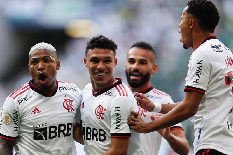 Palmeiras x Flamengo - Marinho, Victor Hugo, Thiago Maia e Lázaro