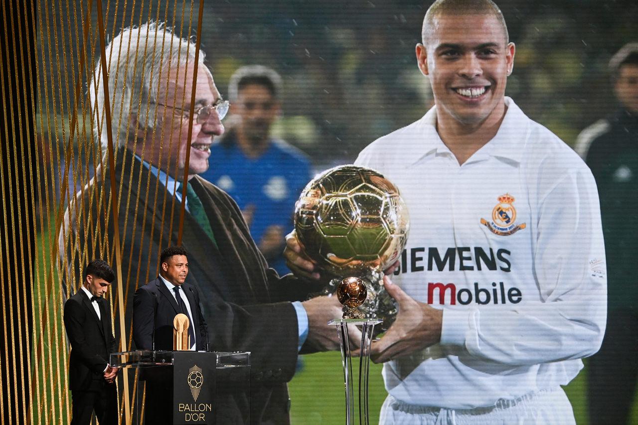 Bola de Ouro 2022 - Ronaldo Fenômeno e Gavi