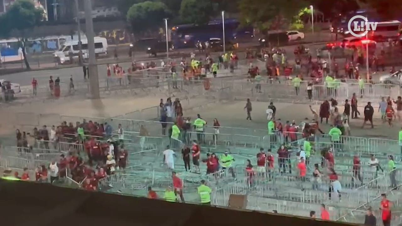 Invasão Torcida Flamengo Maracanã