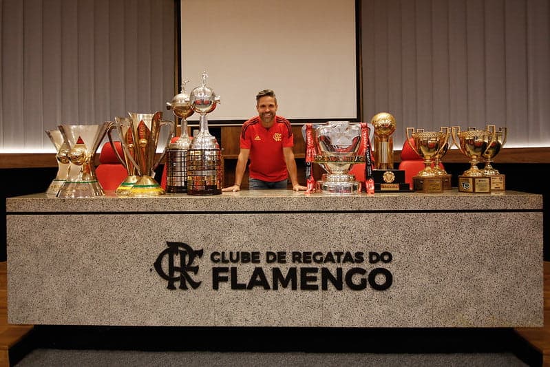 Diego Ribas e os títulos pelo Flamengo