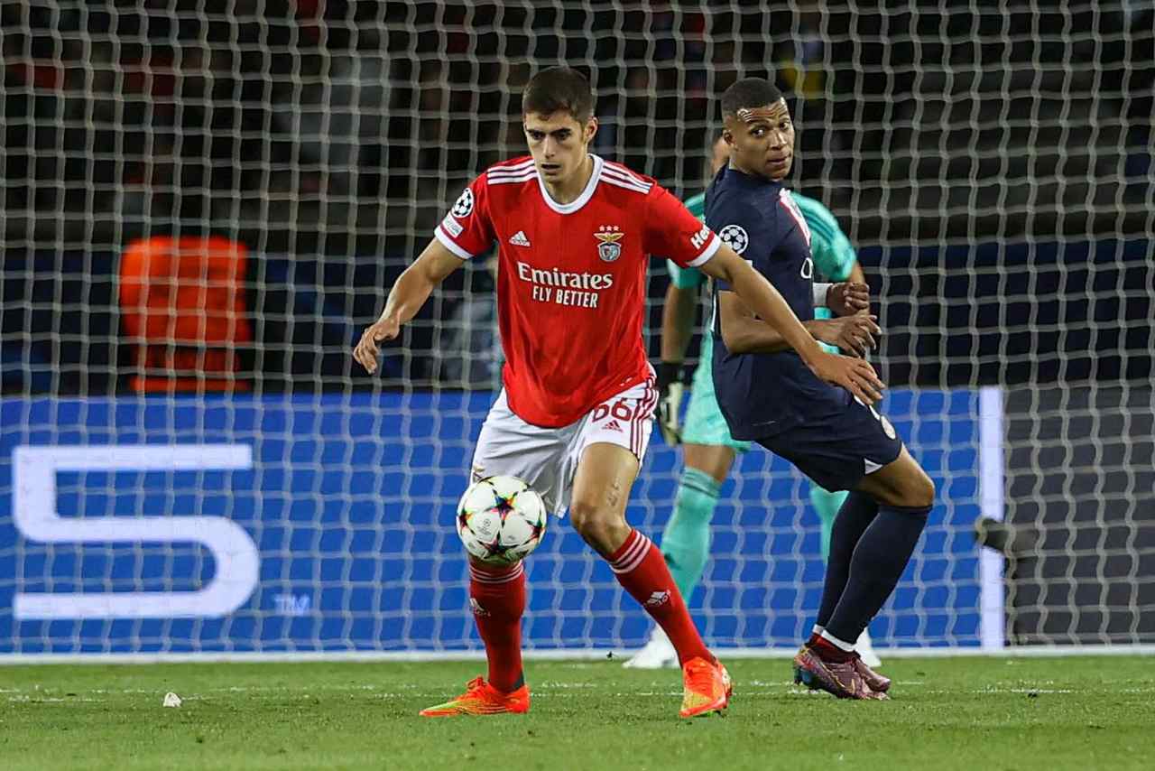 Benfica x PSG - António Silva e Mbappé