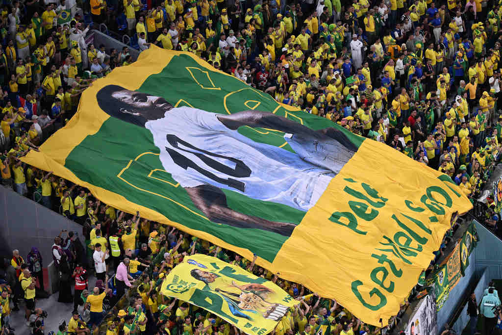 Brasil x Coreia - bandeirão Pelé - oitavas de final - Copa do Catar -
