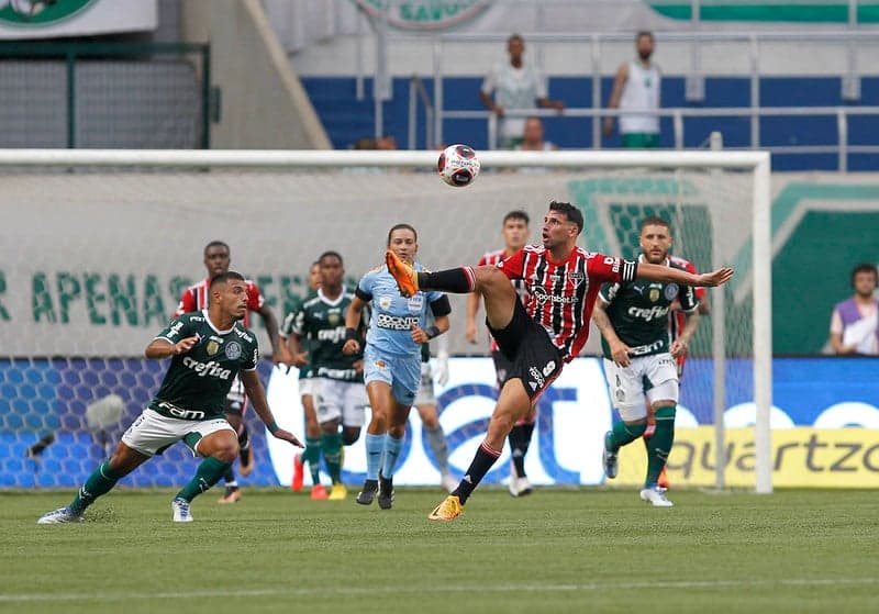 Calleri - Palmeiras x São Paulo