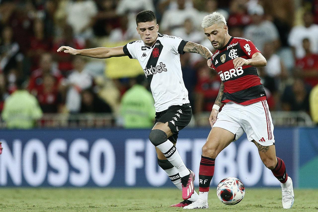 Flamengo x Vasco - Gabriel Pec e Arrascaeta