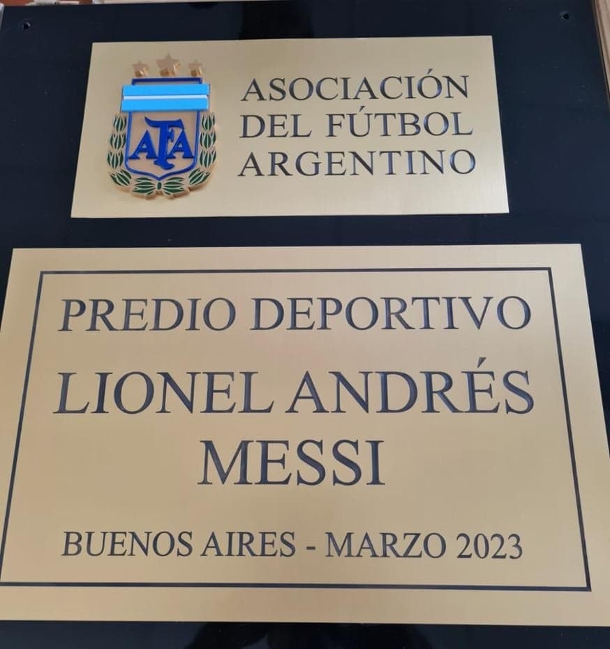 Placa de Messi