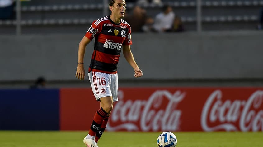Flamengo x Aucas Rodrigo Caio