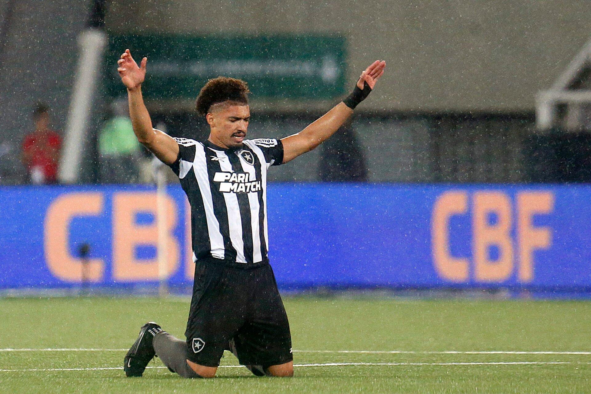 Botafogo x Bahia - Adryelson