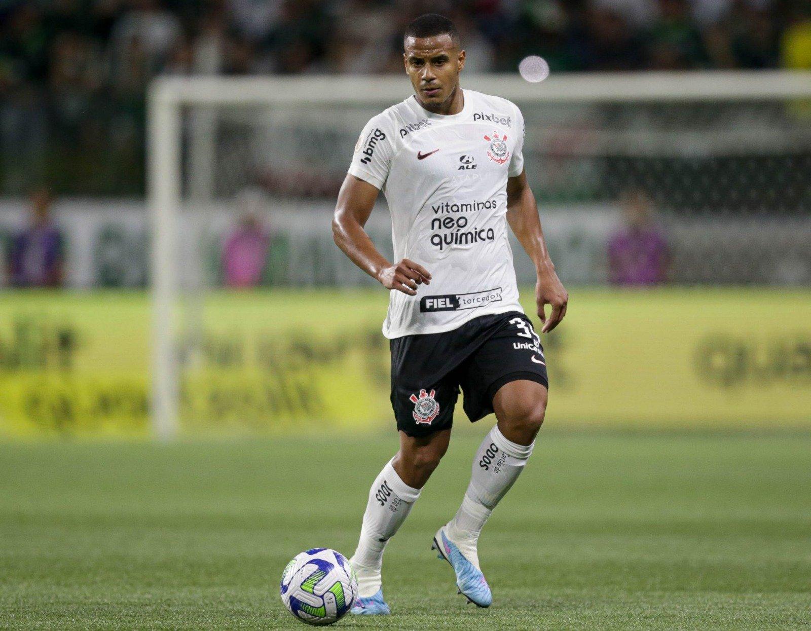 Murillo, do Corinthians, está em negociação com o Nottingham Forest
