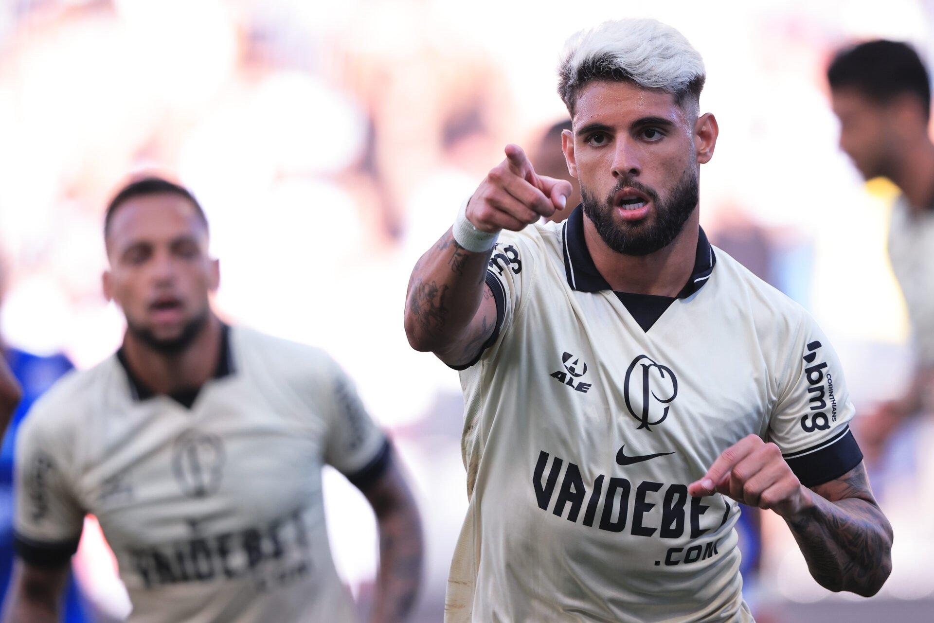 Corinthians joga contra o Bragantino - Yuri Alberto