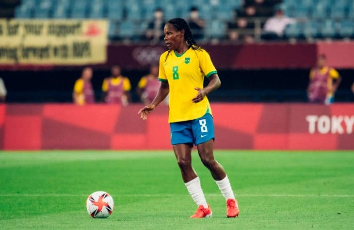 Despedida da lenda: Marta e Pelé homenageiam Formiga, jogadora que mais  vezes defendeu a Seleção Brasileira - Lance!