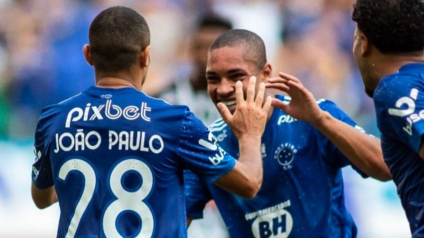 Cruzeiro vence o Athletic outra vez e está na final do Campeonato Mineiro -  Lance!