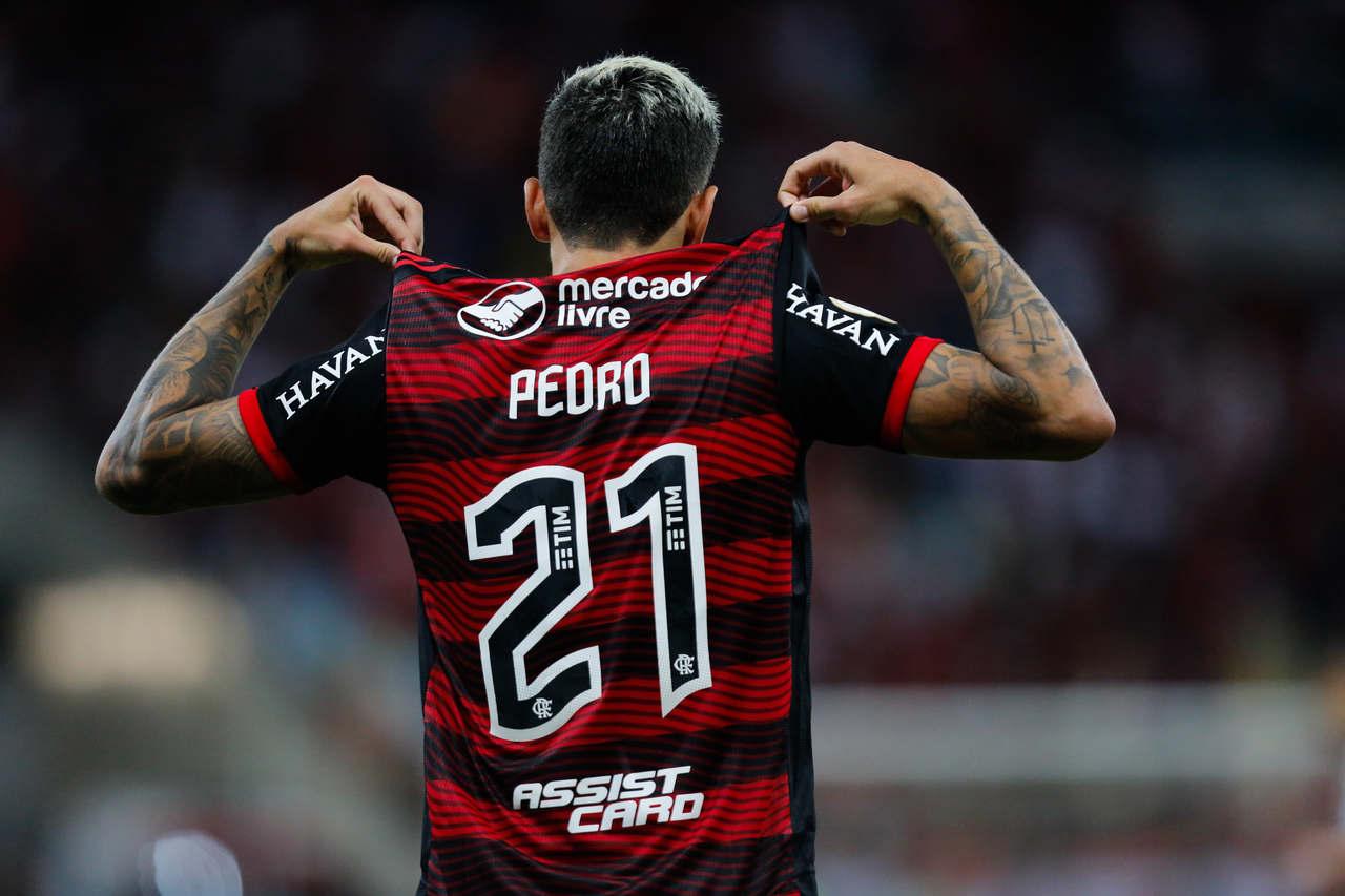 Flamengo x Santos - Comemoração Pedro