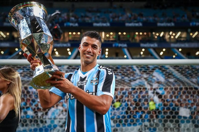 Suárez no Grêmio: gols e sabor de Champions League