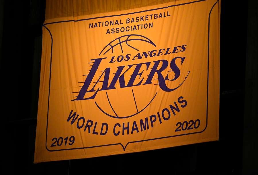 Los Angeles Lakers – World Champions