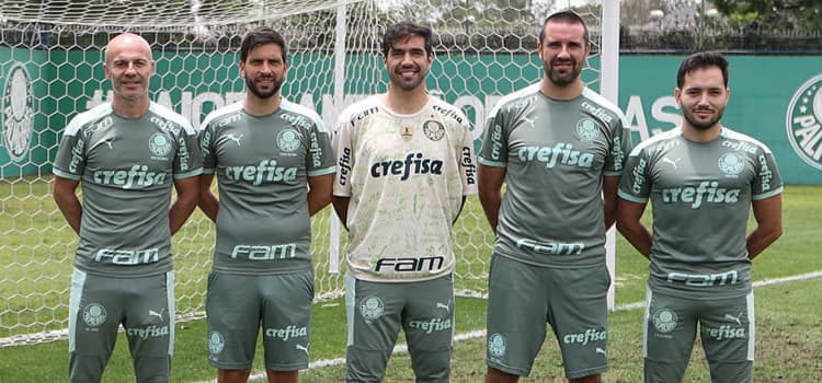 Abel Ferreira e comissão técnica do Palmeiras