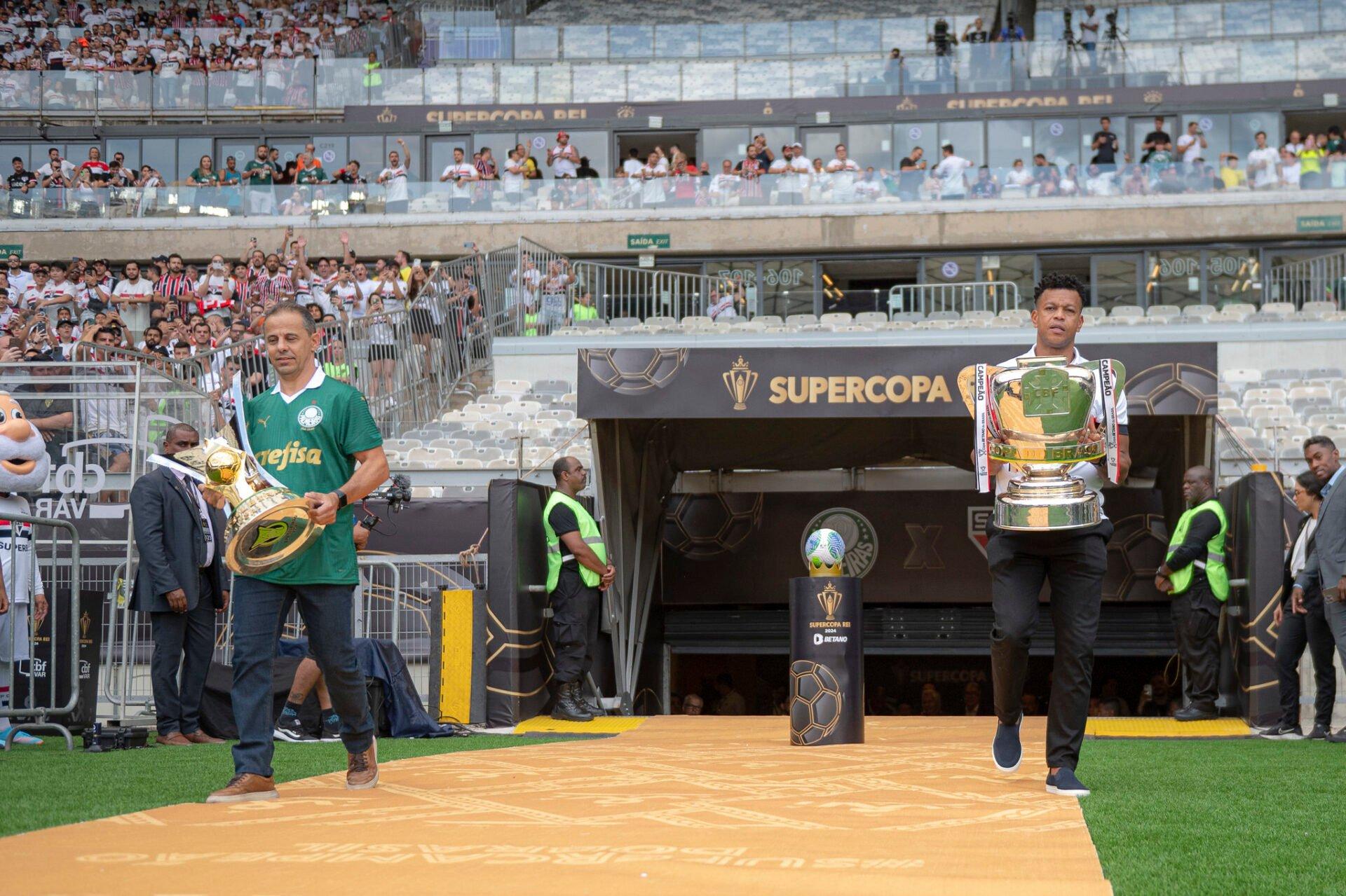 Taças - Brasileirão e Copa do Brasil