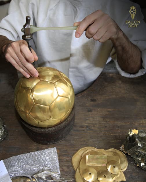 Produção da Bola de Ouro