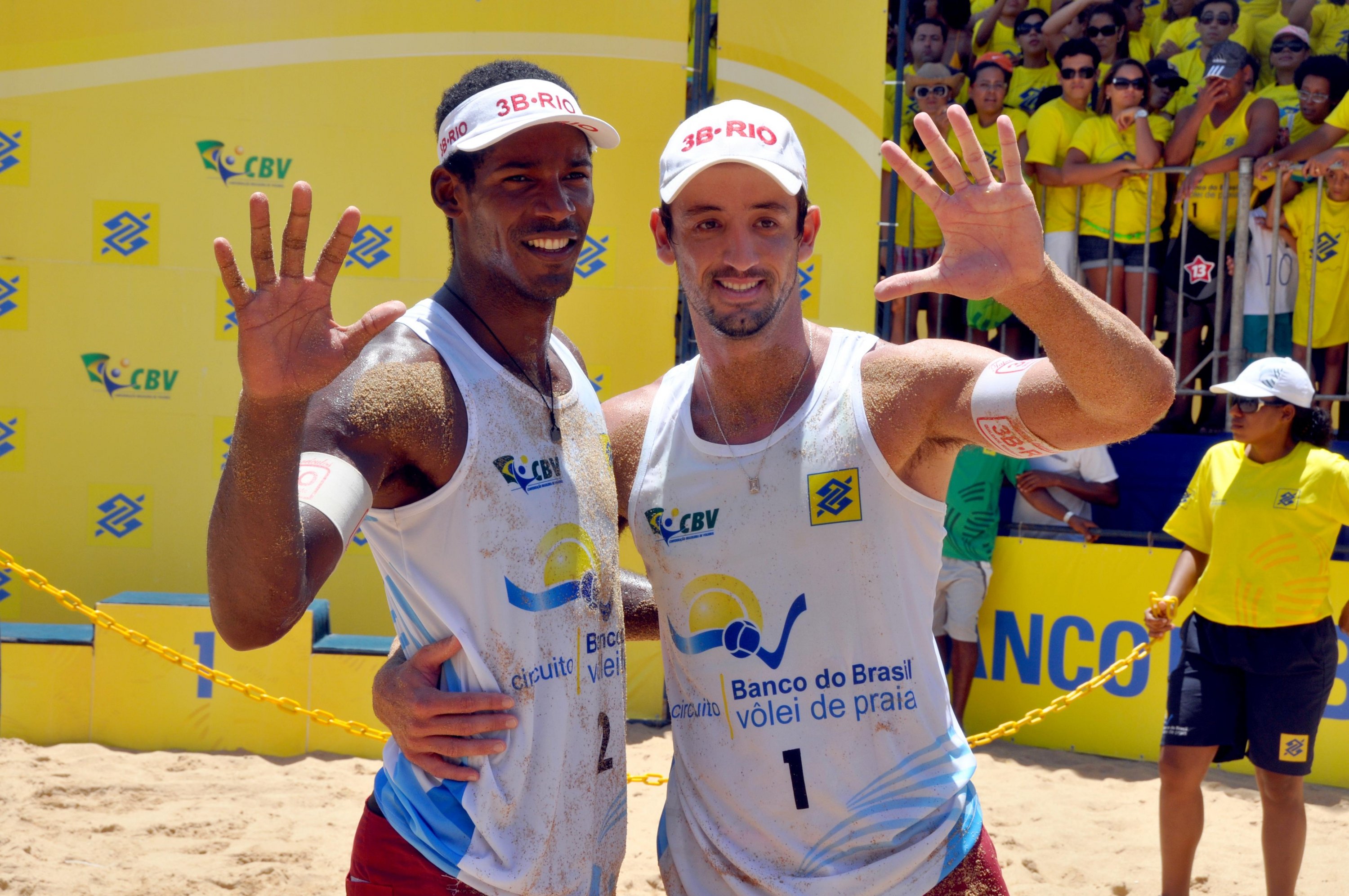 Duplas de Praia Grande são campeãs da Copa Paulista de vôlei de praia -  Diário do Litoral