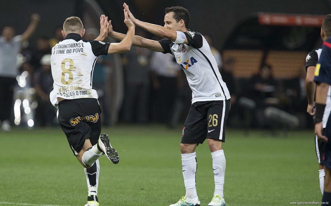 Ídolo no Corinthians, Rodriguinho volta aos gramados, agora em um novo  clube