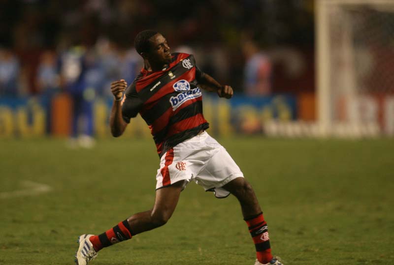 Há 10 anos, Hernane brilhou no Flamengo campeão da Copa do Brasil