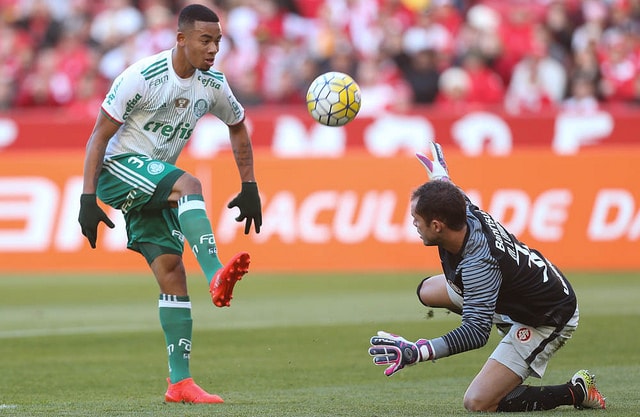 Ex-Palmeiras e Grêmio, Arce é apresentado como técnico do Nacional-PAR