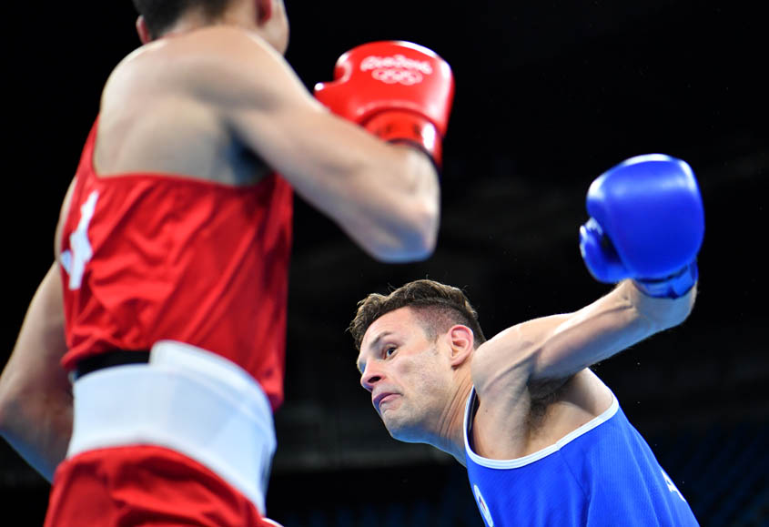 Juan Nogueira perde para russo campeão mundial de boxe e está fora