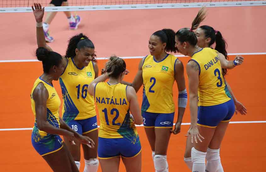 Quem é Mireya Luis, uma das maiores jogadoras de vôlei da história