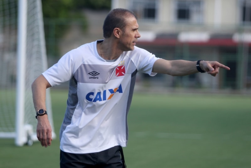 Ex-Timão, Ronny vira artilheiro do Hertha na segundona do Alemão