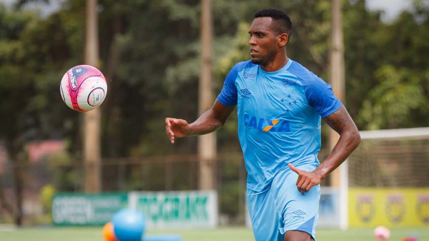 Digão celebra retorno ao Fluminense: 'O guerreiro está de volta' - Lance!