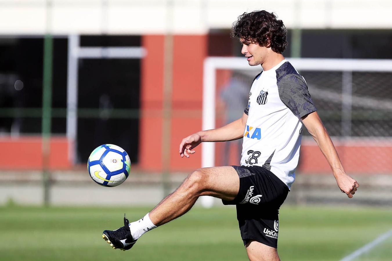 Santos contrata Felippe Cardoso, atacante da Ponte Preta - Gazeta Esportiva