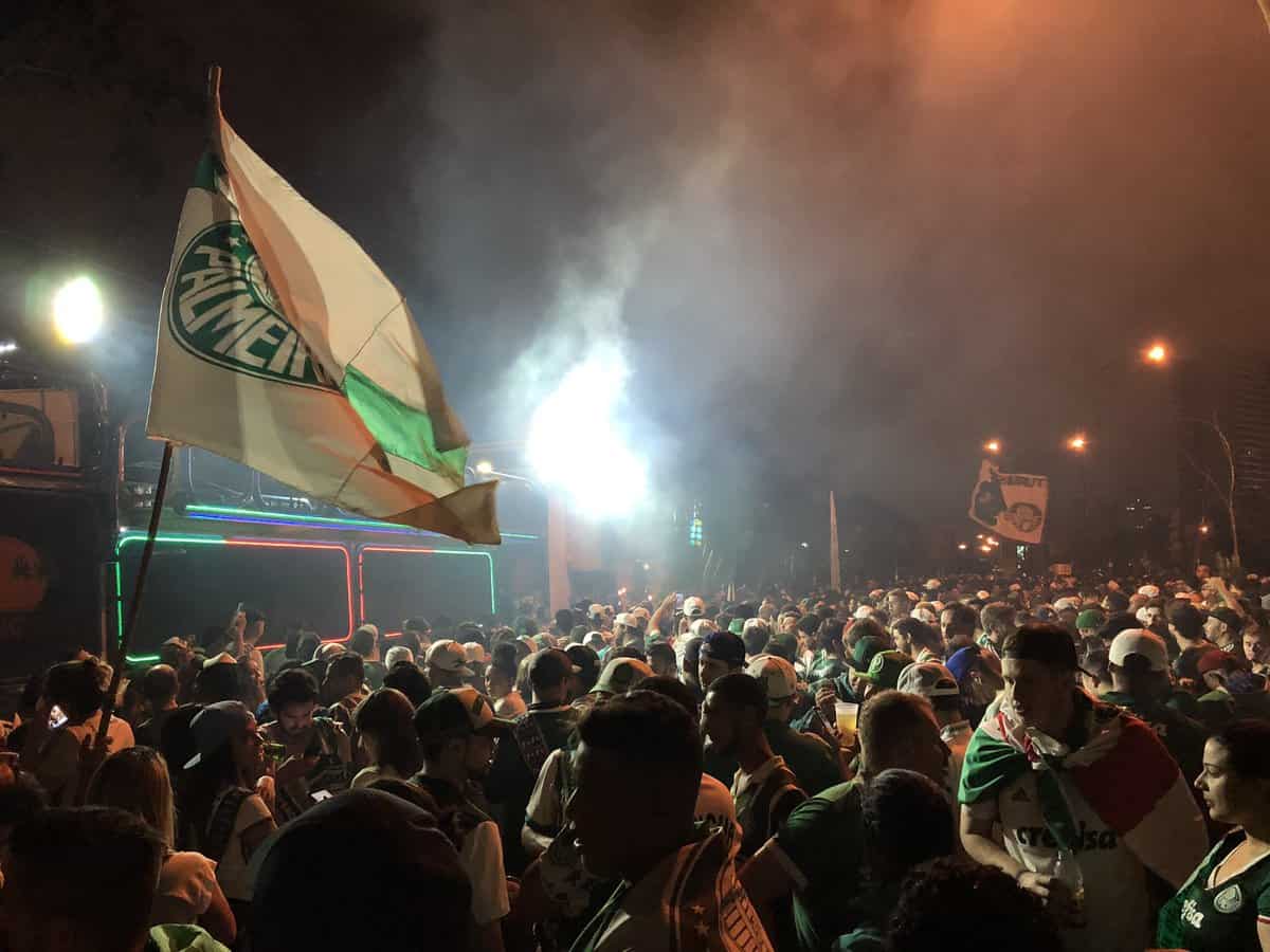 FESTA DO TÍTULO! JOGADORES DO PALMEIRAS COMEMORANDO 