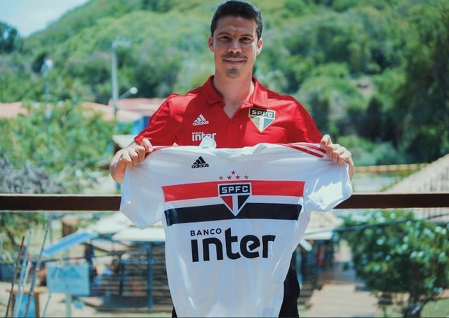 Hernanes coloca em xeque o seu futuro no Sport - Lance!