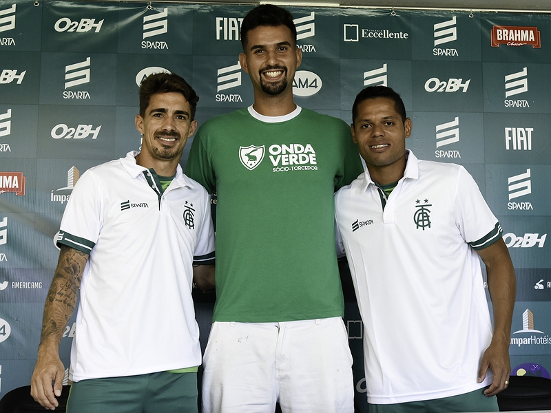 Jogadores novos com cara de velhos