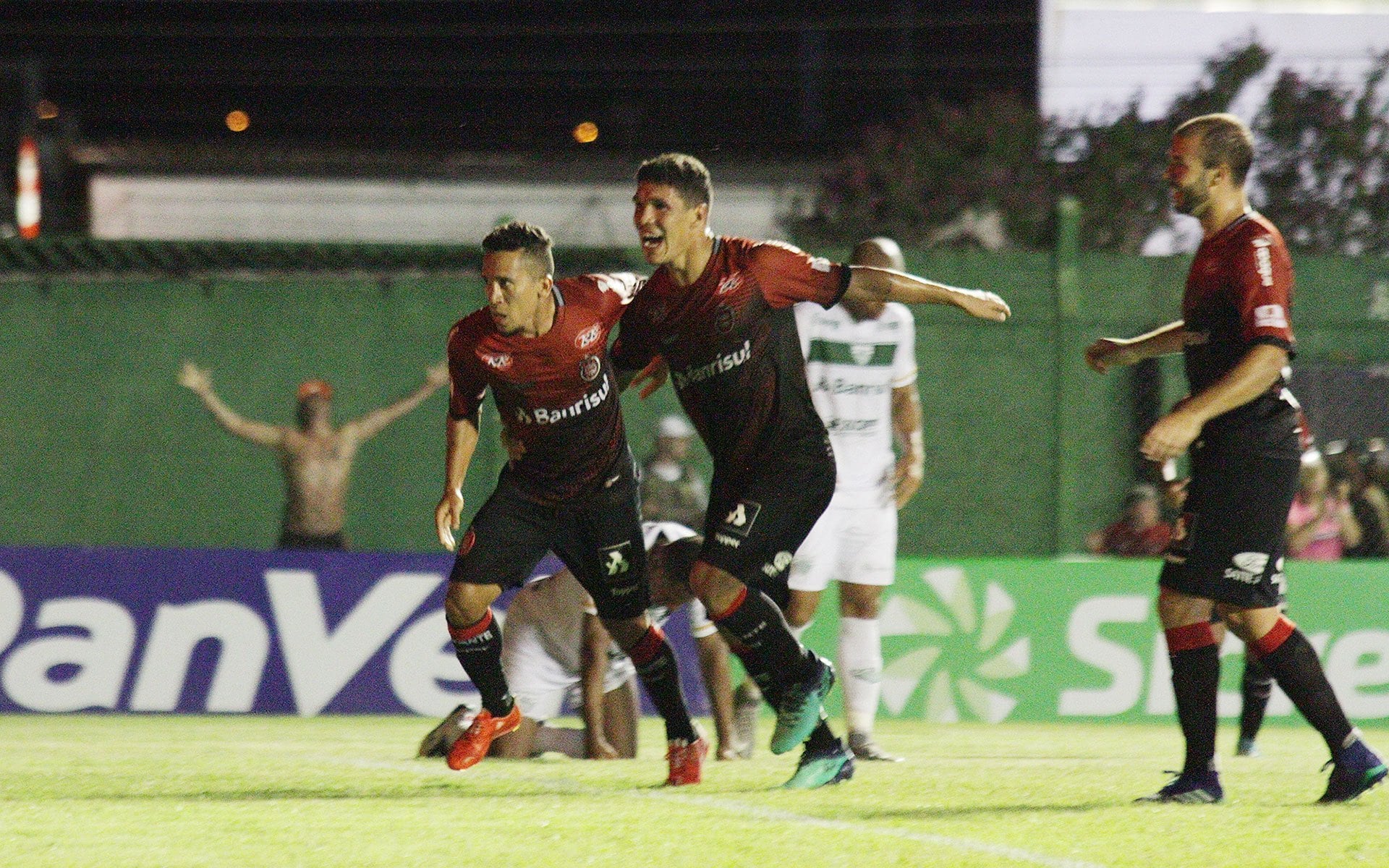 Avenida abre vantagem, mas Brasil de Pelotas consegue empate - Lance!