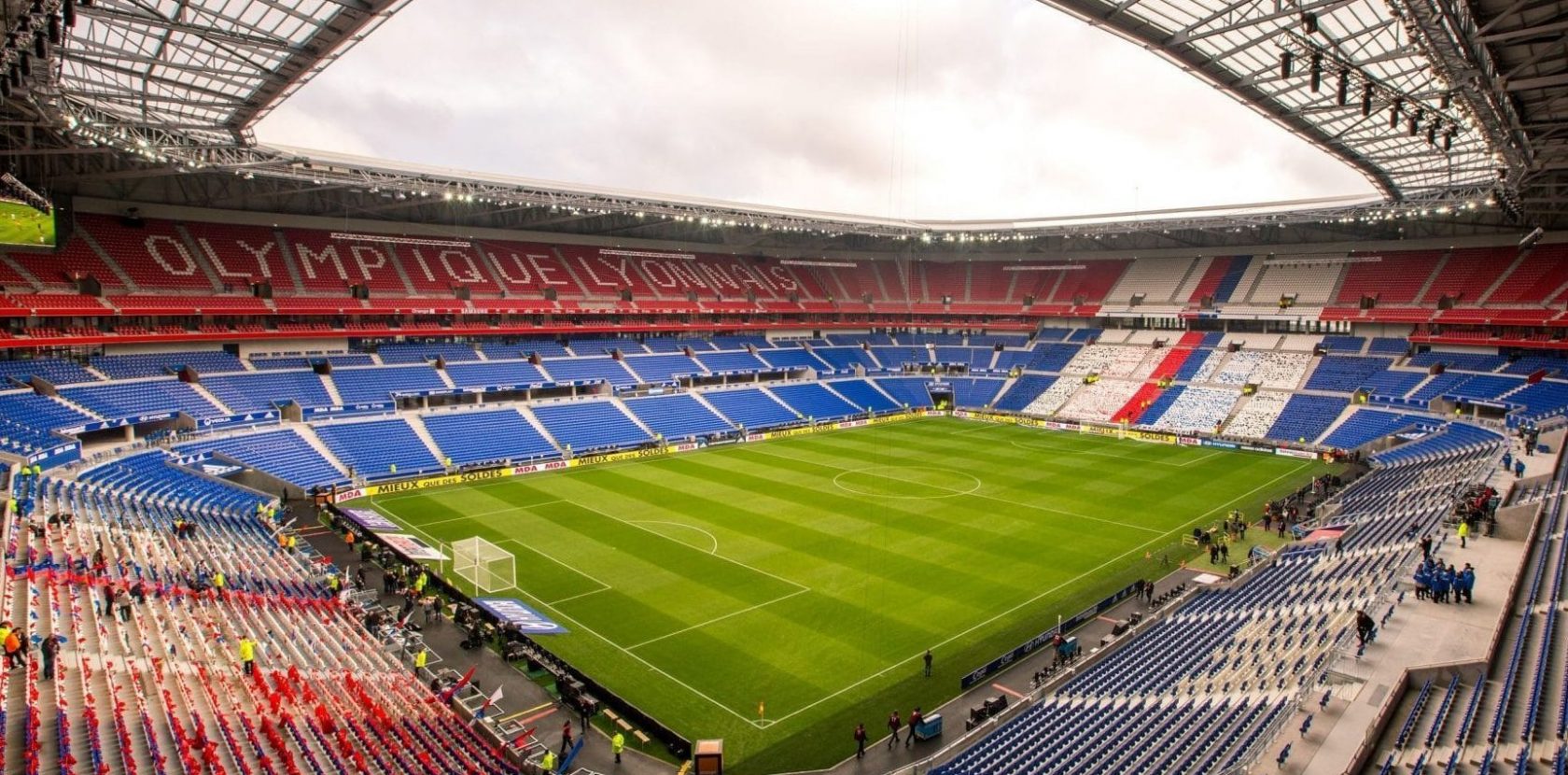 Veja fotos do estádio do Olympique reformado para Euro 2016