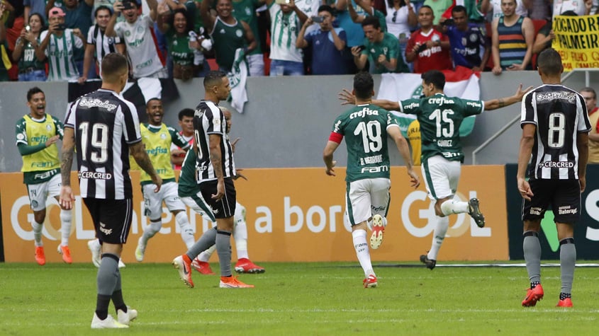 Palmeiras vira jogo espetacular contra o Botafogo; veja resultado