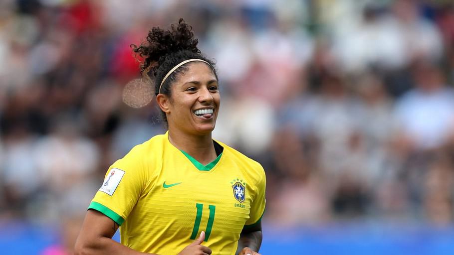 Cristiane: lugar de mãe é (também) no futebol - Tpm