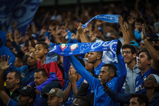 No sufoco, Cruzeiro arranca empate na Argentina diante do River Plate -  Lance!