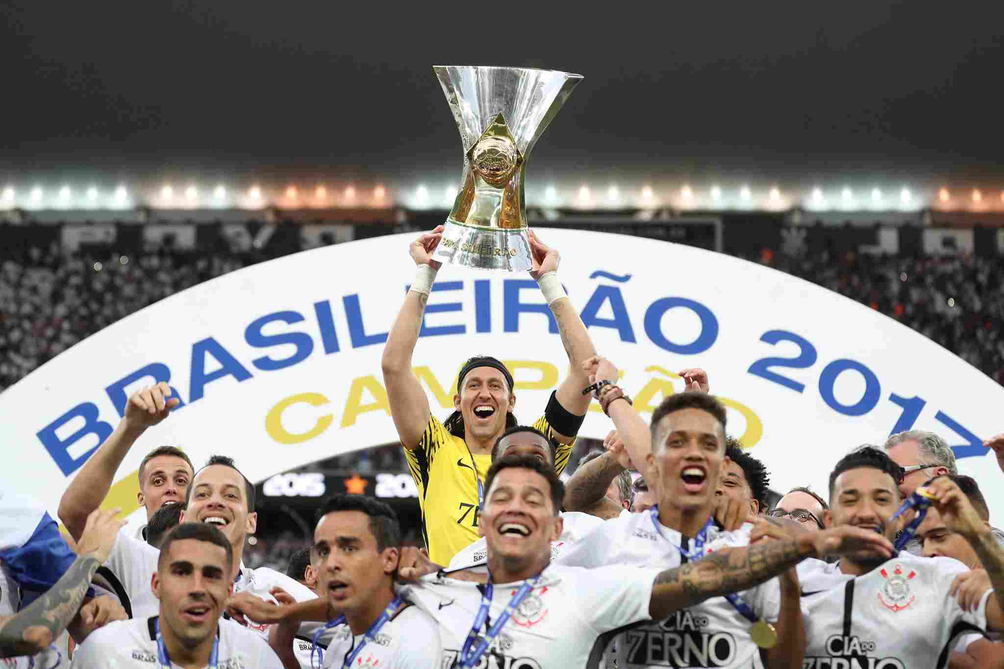 Corinthians! Mundial de Clubes da FIFA: 2012 Copa Libertadores da América:  2012 Recopa Sul-Americana: 2013