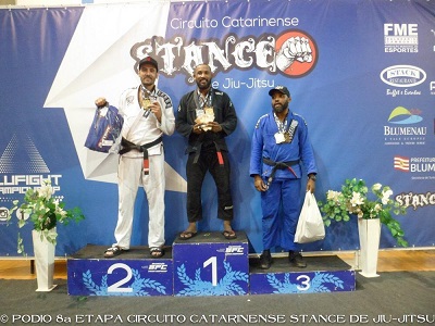 Lutador catarinense vence mundial de Jiu-jitsu na Califórnia