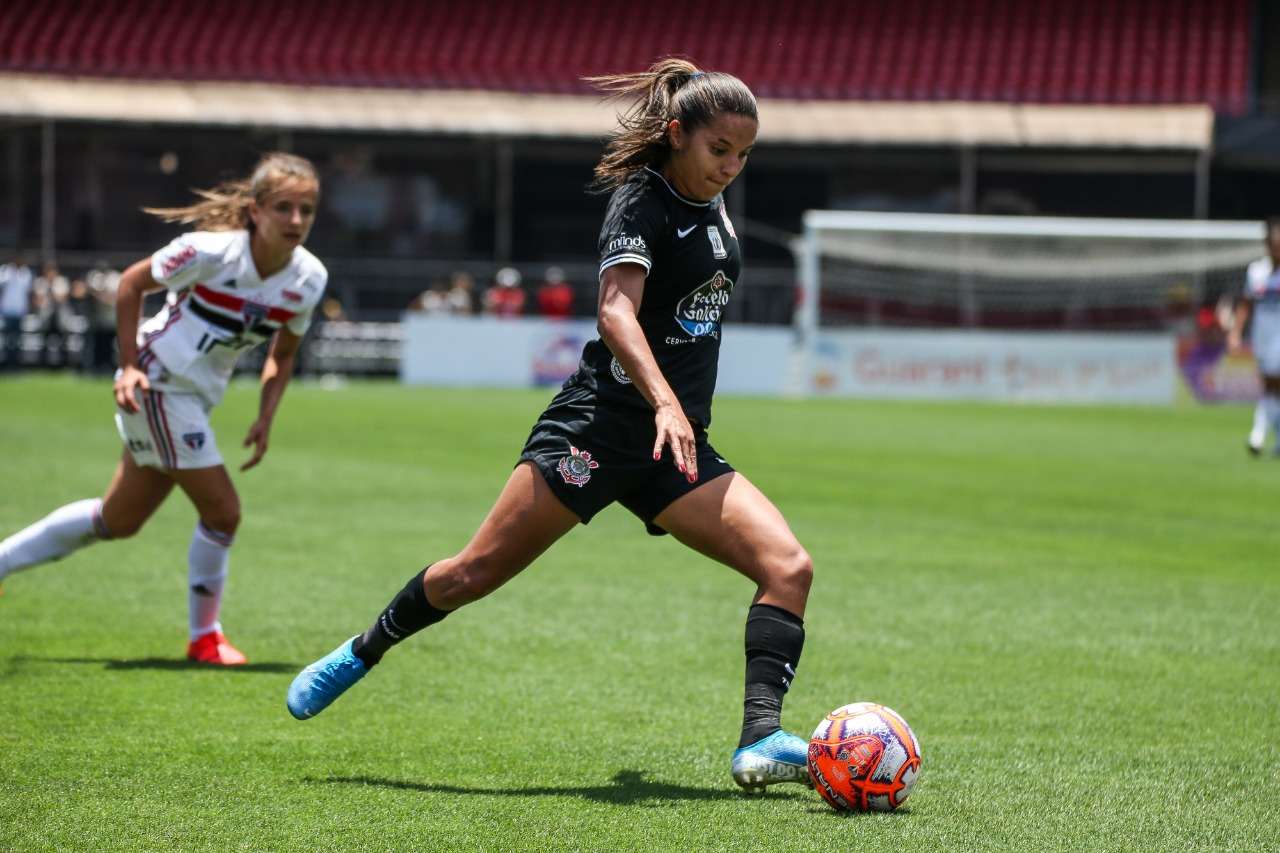 Corinthians mira recorde de público por título paulista feminino na Arena -  Lance!