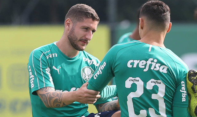 A lista dos 13 jogadores do Palmeiras que estavam fora dos planos com Mano  e Mattos 