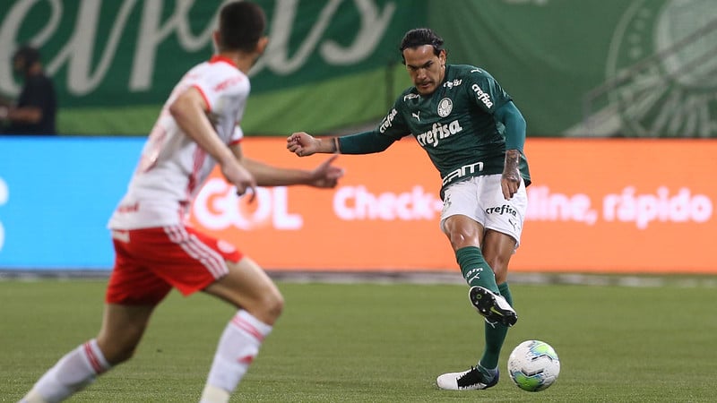 Bigode grosso: Willian participou de todos os jogos do Palmeiras no ano -  ISTOÉ Independente