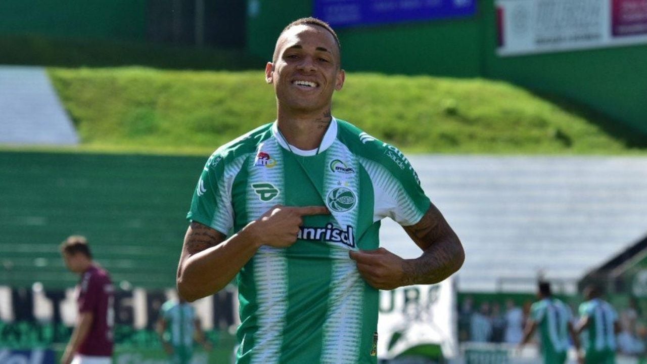 Palmeiras ganha briga com o Atlético Mineiro e contrata Wesley, ex-Santos