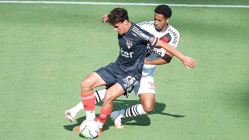 Vasco x São Paulo: onde assistir, escalações e horário do jogo pelo  Brasileirão