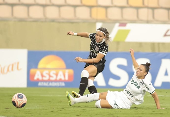 Em jogo de oito gols, Palmeiras empata com Ferroviária pela ida da semi do Paulista  Feminino – Palmeiras