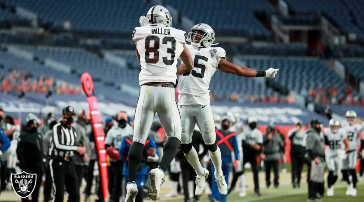 The Playoffs » Em primeiro jogo em Las Vegas, Raiders surpreendem